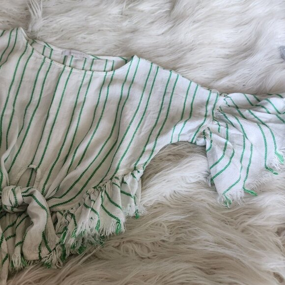 Olivaceous Women Size M Cropped‎ Top Tie Front Stripe Fringe Boho Bell Sleeves - Picture 4 of 13